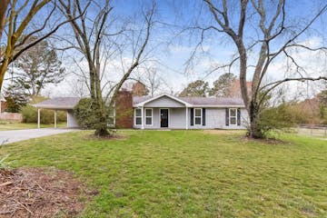 3137 Park Ln Snellville, GA 30078